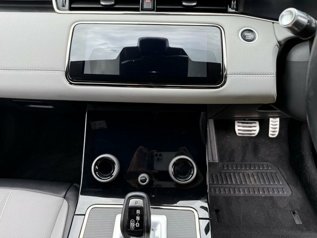 Land Rover Range Rover Evoque First Edition Red #29