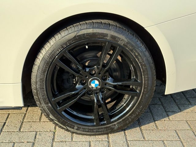 BMW 4 Series Gran Coupe Hatchback White #26