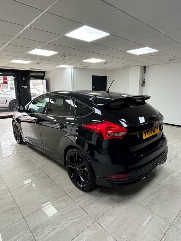 Ford Focus 2017 2.0T Ecoboost St-2 Hatchback Manua VX67MPU Black #5