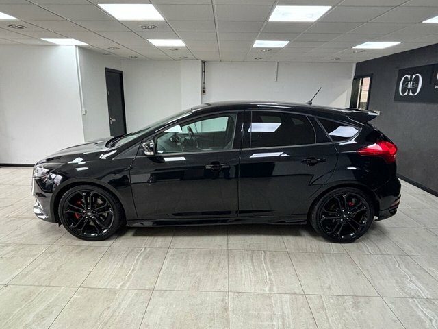 Ford Focus 2017 2.0T Ecoboost St-2 Hatchback Manua VX67MPU Black #6