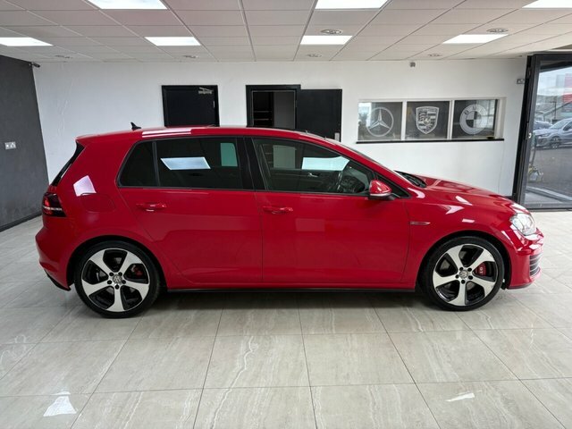 Volkswagen Golf 2015 2.0 Tsi Bluemotion Tech Gti Performance Hatch VX65KKC Red #2