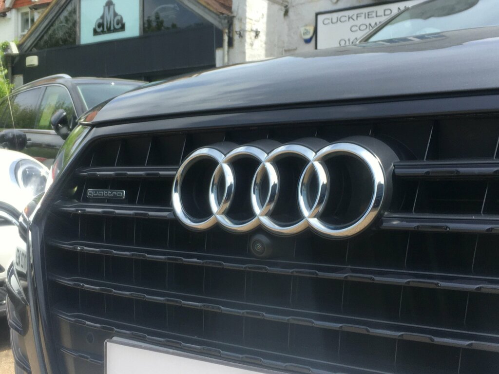 Audi Q7 3.0 Tdi V6 Black Edition Suv Tiptronic KU18LUZ Grey #4