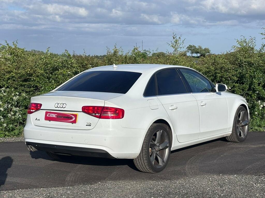 Audi A4 2.0 Tdi Ultra Se Technik Saloon White #4