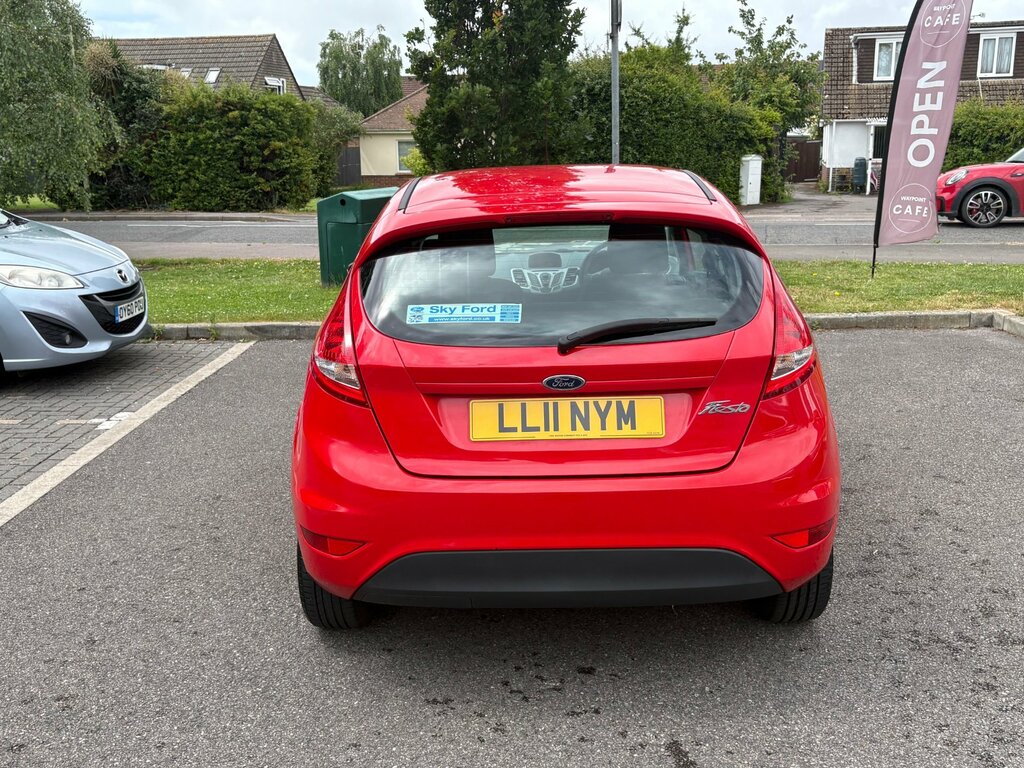 Ford Fiesta 1.25 Edge Hatchback 129 Gkm, 8 LL11NYM Red #6