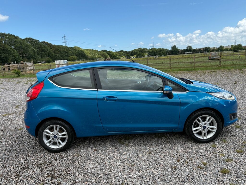 Ford Fiesta 1.25 Zetec Hatchback Euro 6 82 Blue #5