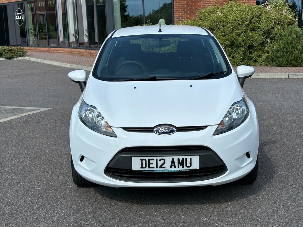 Ford Fiesta 1.4 Tdci Dpf Style Hatchback 10 White #2