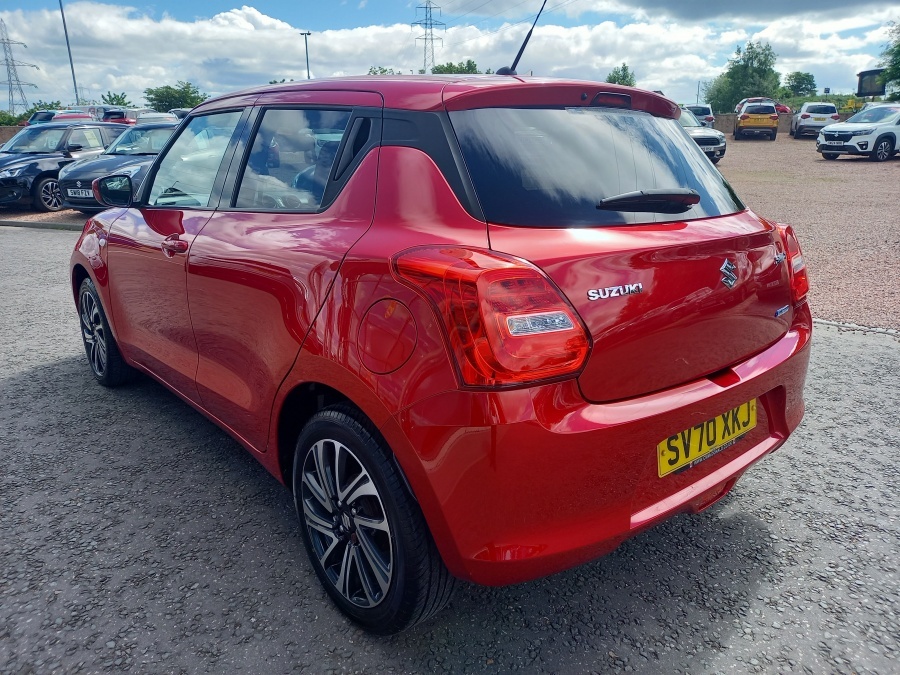 Suzuki Swift 1.2 Dualjet 83 12V Hybrid Sz-l Red #4