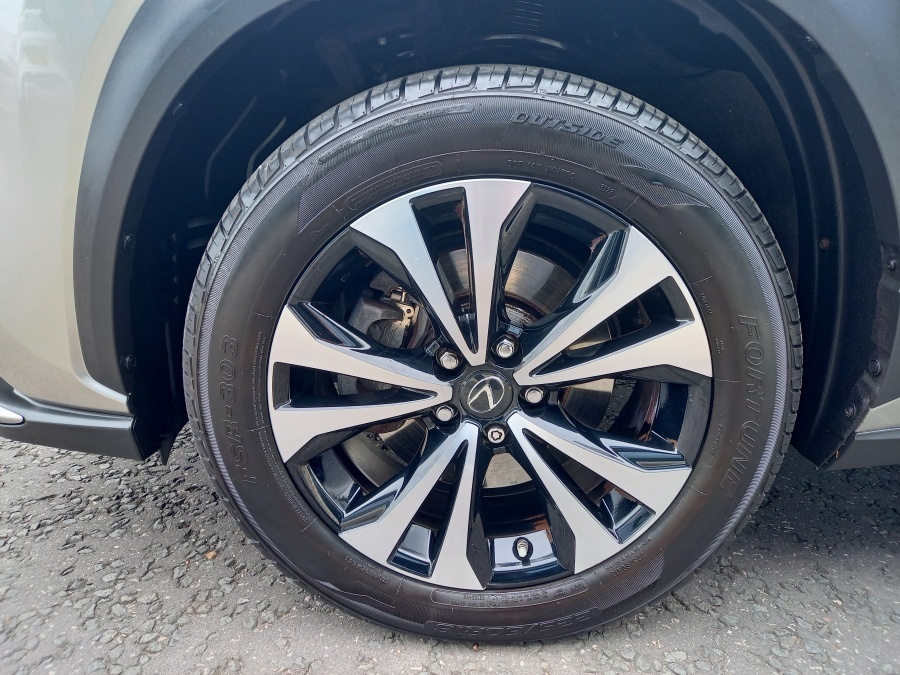 Lexus NX 300H 2.5 F-sport Cvt Premium Packpan Roof Silver #4