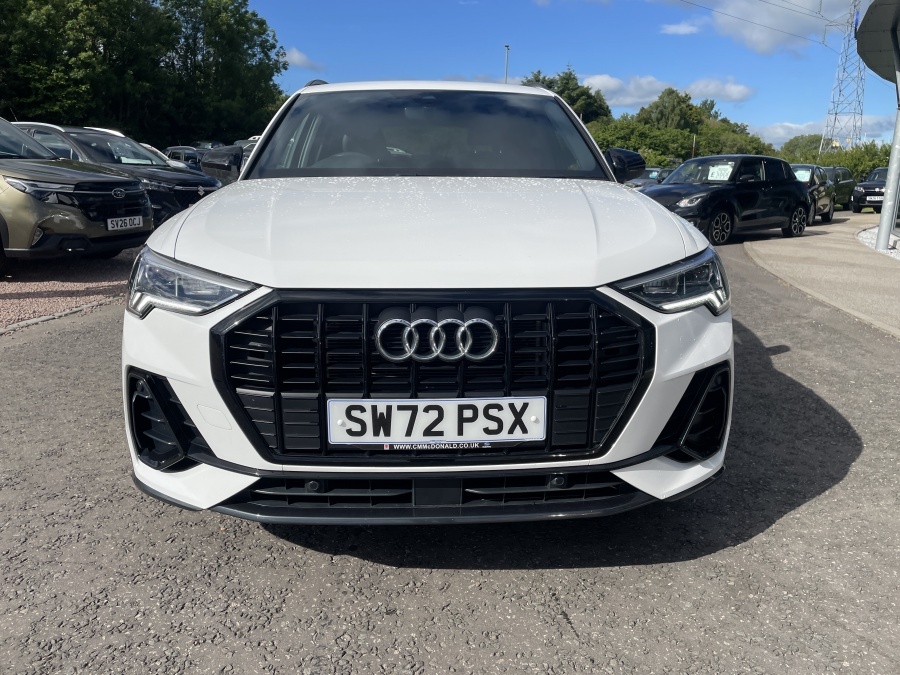 Audi Q3 35 Tfsi Black Edition SW72PSX White #2