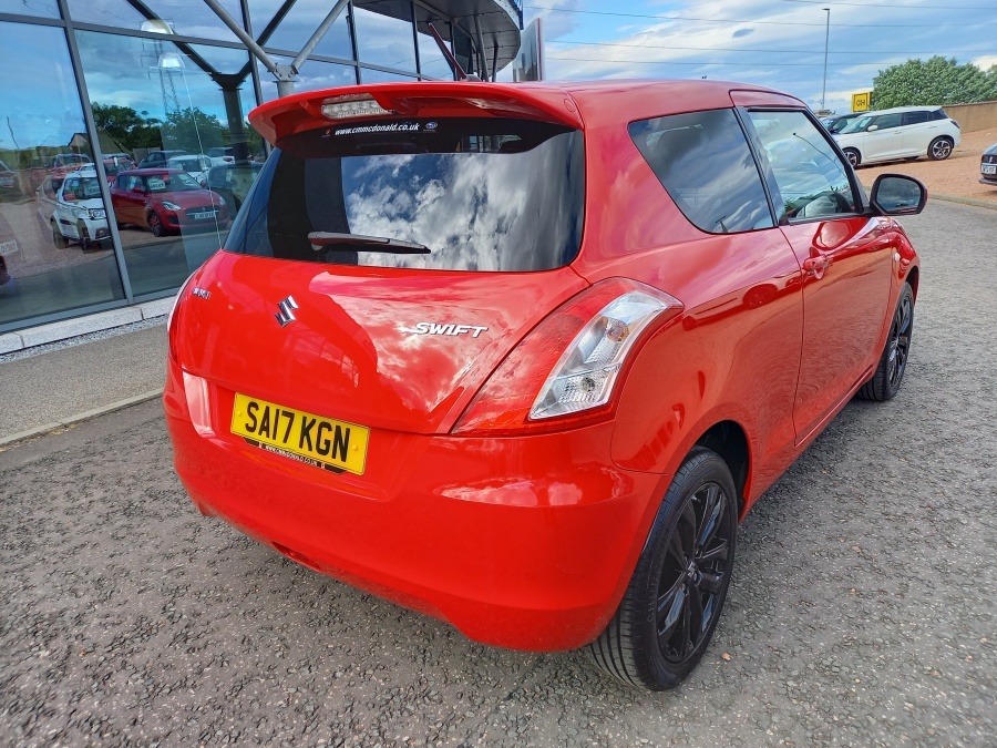 Suzuki Swift Sz4 Dualjet White #8