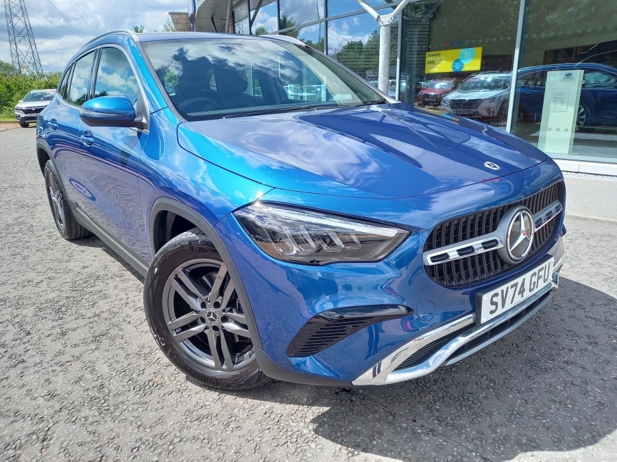 Mercedes-Benz GLA Class Gla 180 Sport Edition Blue