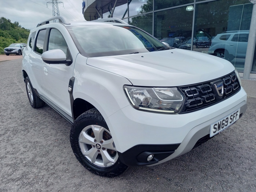 Dacia Duster 1.6 Sce Comfort White