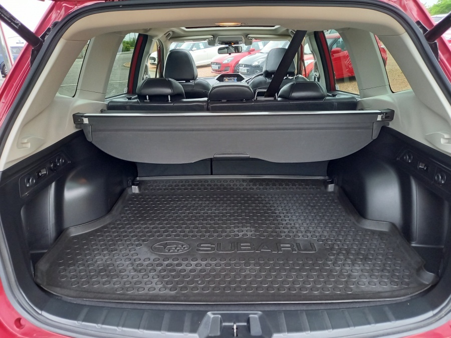Subaru Forester 2.0I E-boxer Xe Premium Lineartronic Red #7