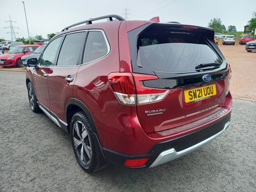 Subaru Forester 2.0I E-boxer Xe Premium Lineartronic Red #5