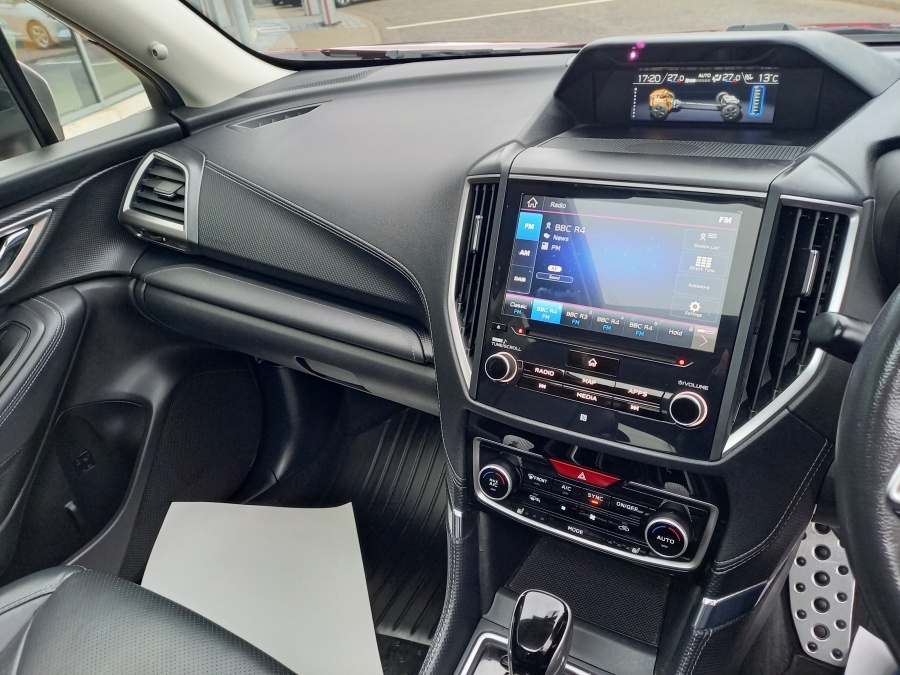 Subaru Forester 2.0I E-boxer Xe Premium Lineartronic Red #19