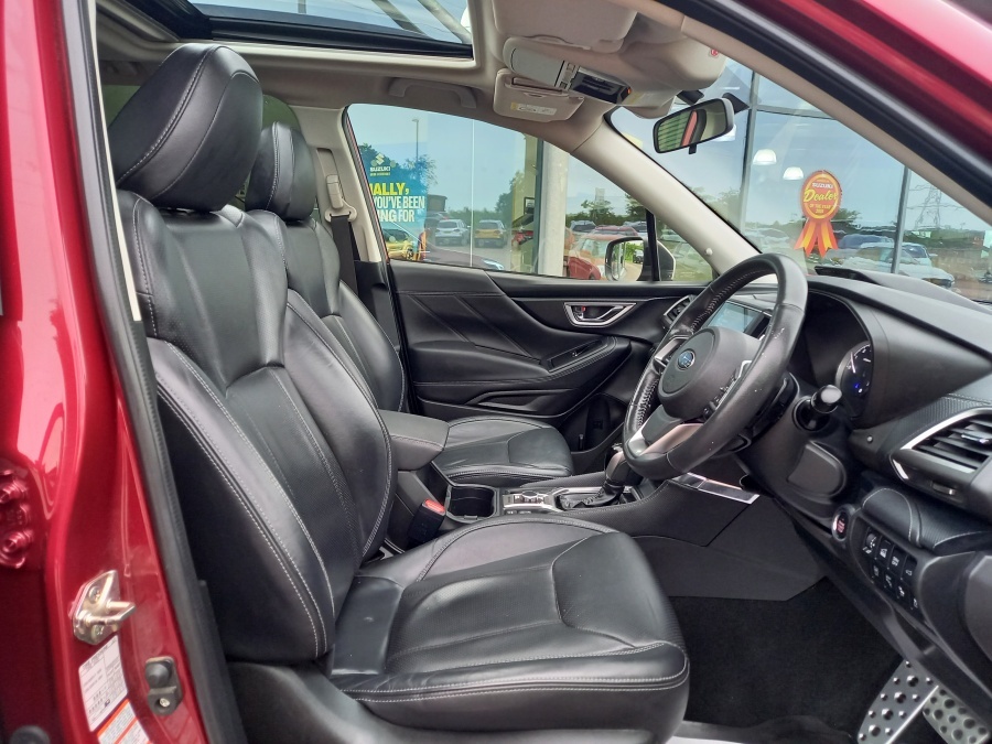 Subaru Forester 2.0I E-boxer Xe Premium Lineartronic Red #14