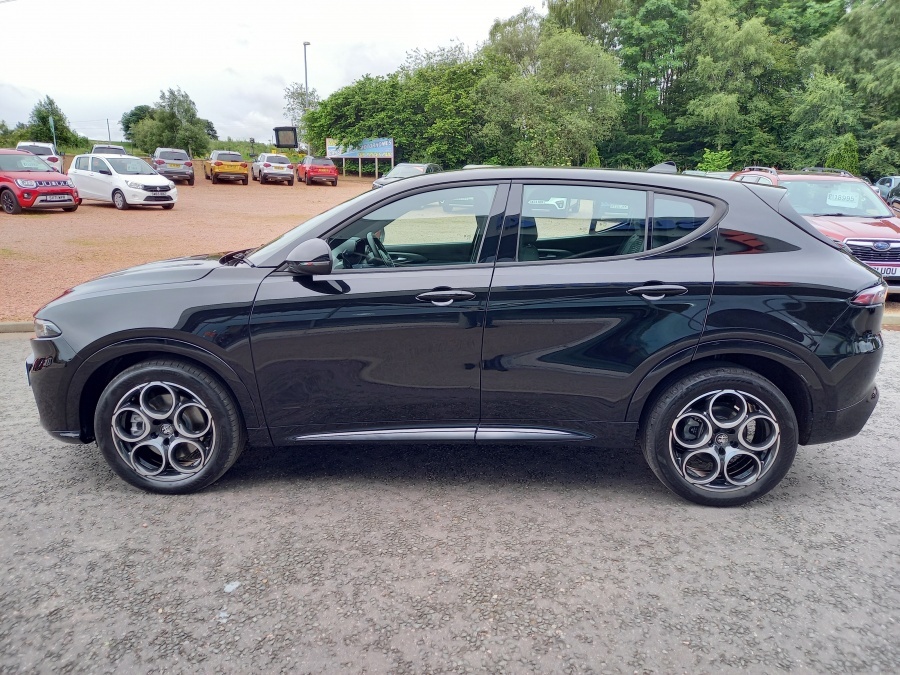 Alfa Romeo Tonale 1.5 Mhev Sprint Black #4