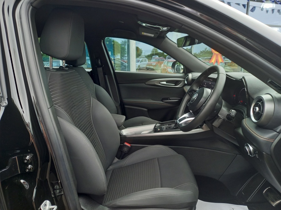 Alfa Romeo Tonale 1.5 Mhev Veloce Black #14
