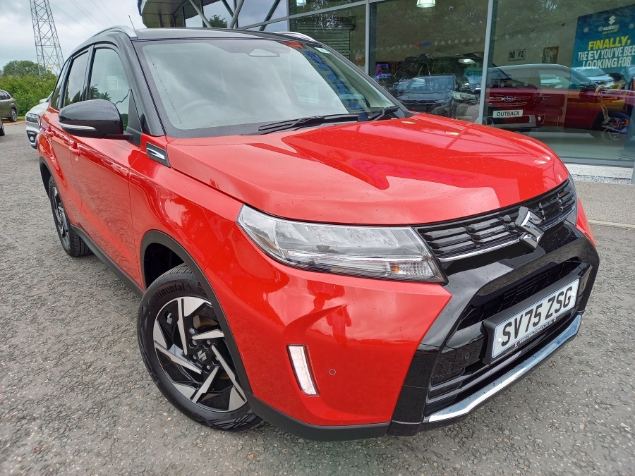 Suzuki Vitara 128Kw Ultra 61Kwh Green #1