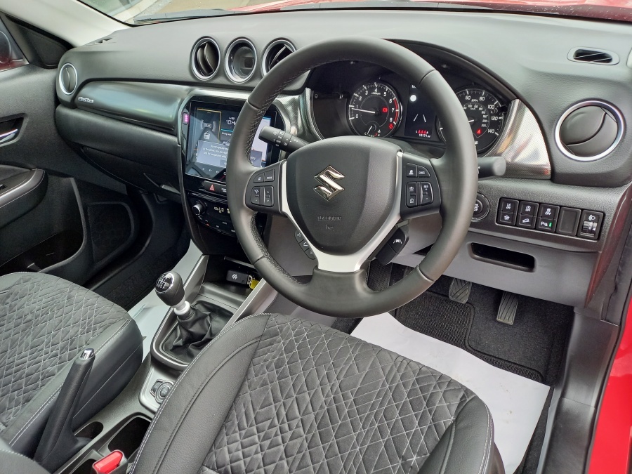 Suzuki Vitara 128Kw Ultra 61Kwh Green #17