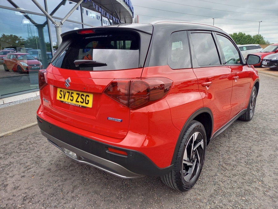 Suzuki Vitara 128Kw Ultra 61Kwh Green #9