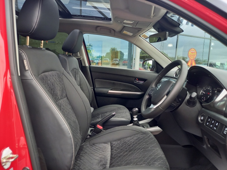 Suzuki Vitara 128Kw Ultra 61Kwh Green #14