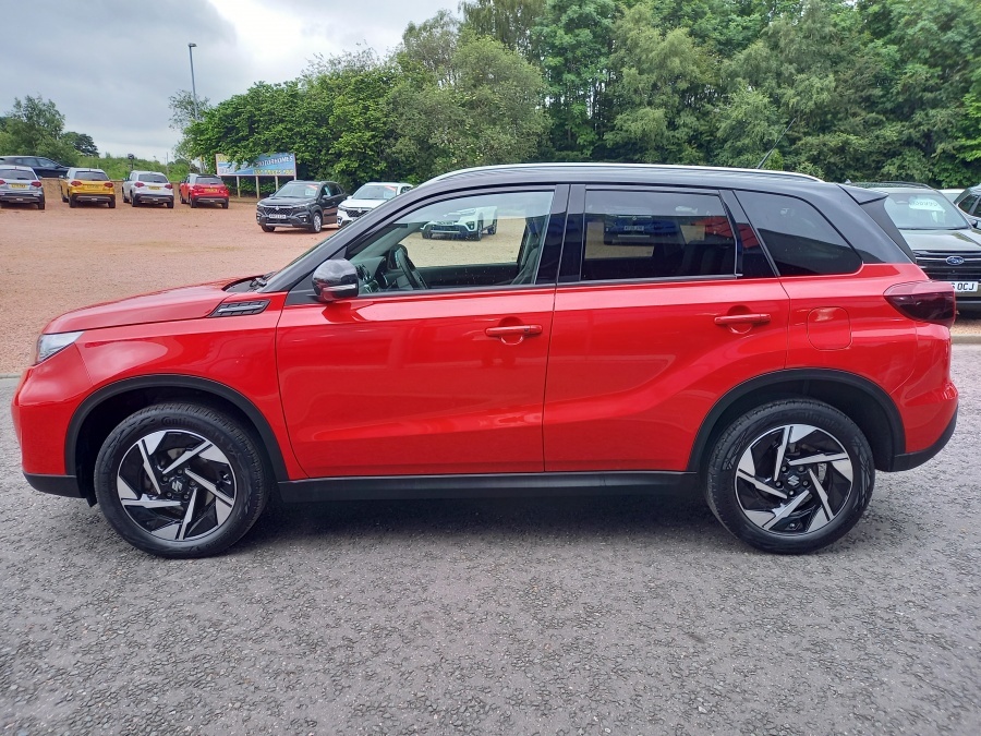Suzuki Vitara 128Kw Ultra 61Kwh Green #4