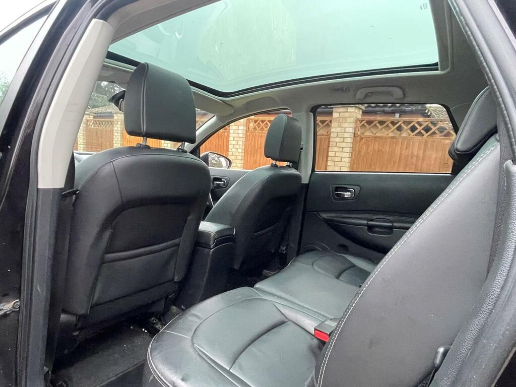Nissan Qashqai+2 Acenta Plus 2 White #17
