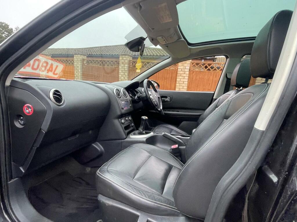 Nissan Qashqai+2 Acenta Plus 2 White #16