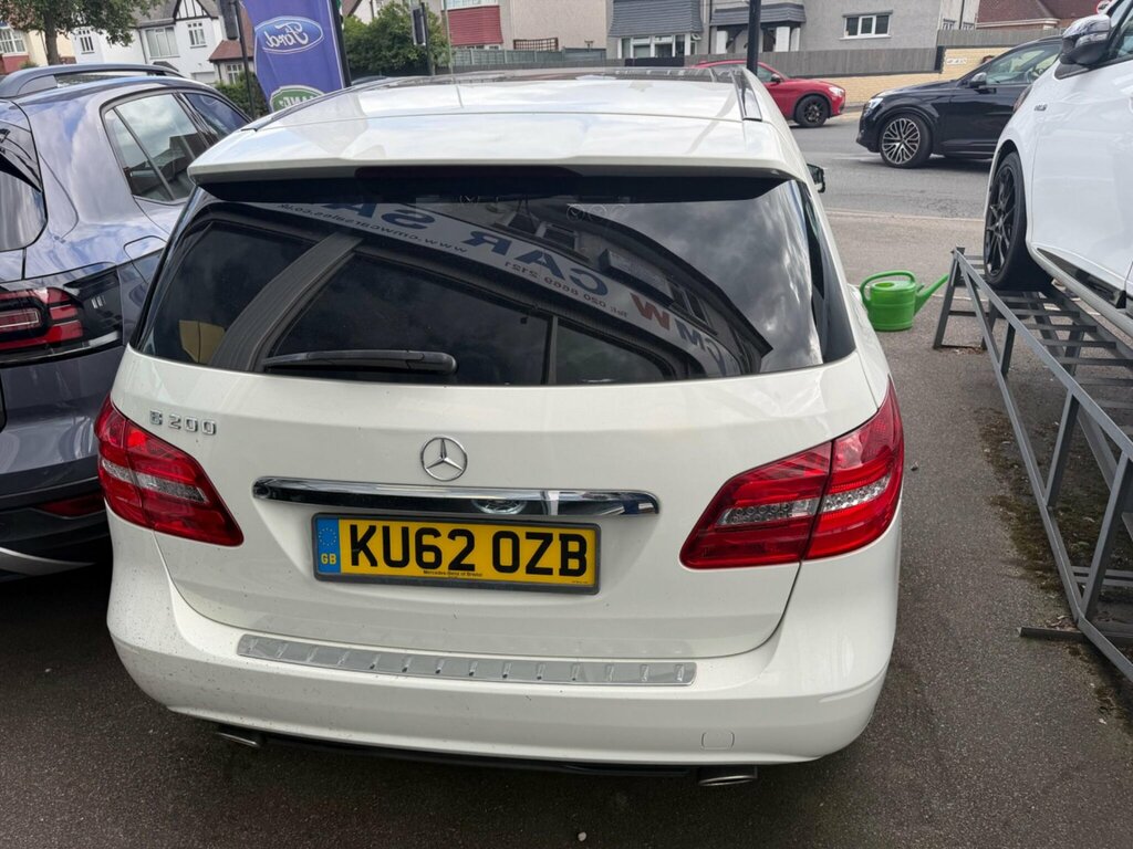 Mercedes-Benz B Class 1.6 B200 Blueefficiency Sport 7G-dct Euro 5 Ss White #4