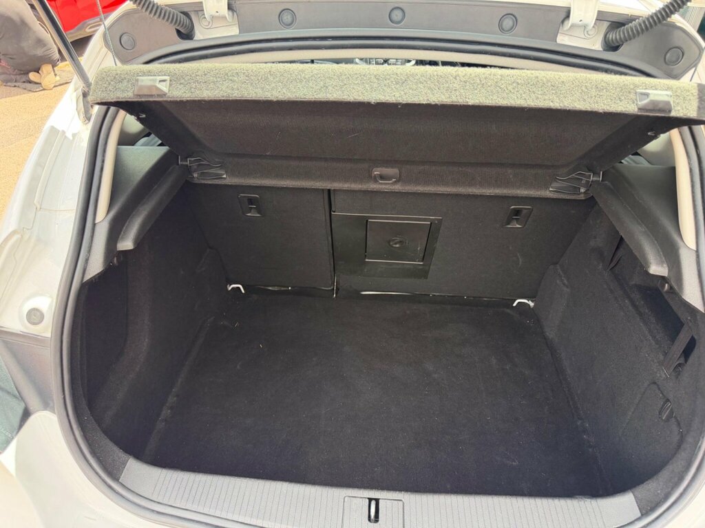 Vauxhall Astra 1.6I Limited Edition Euro 6 White #5