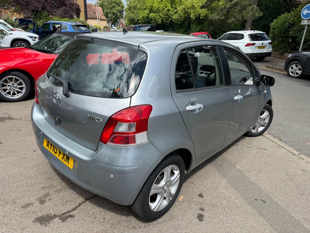 Toyota Yaris Hatchback White #2