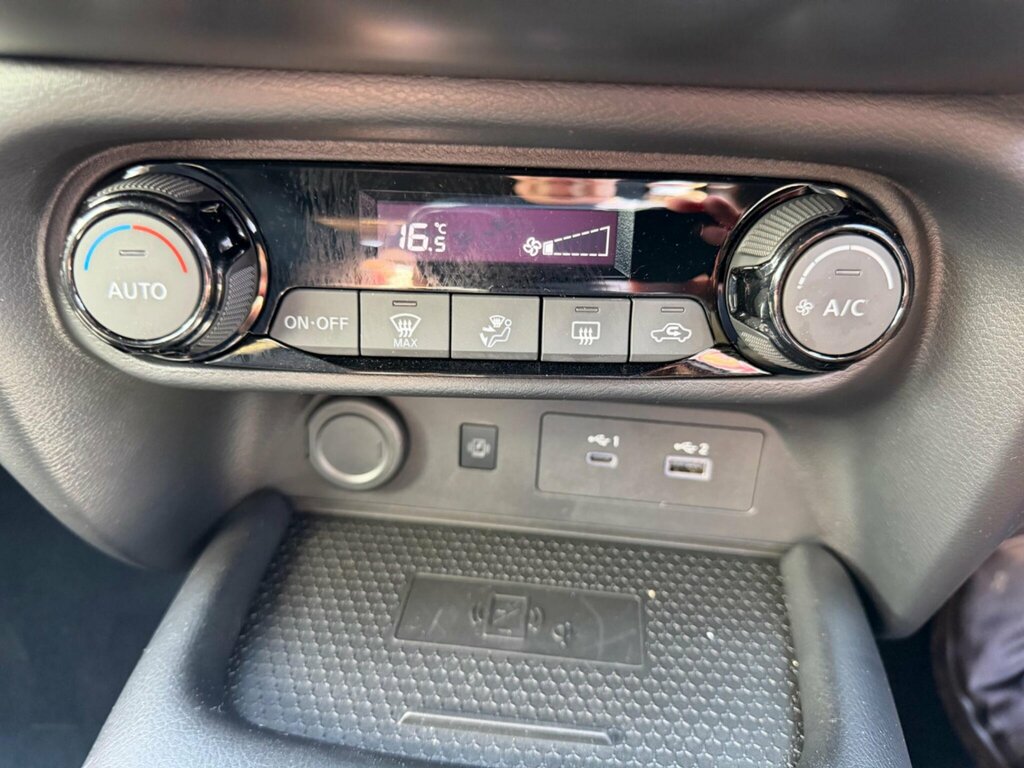 Nissan Juke 1.6 N-connecta Euro 6 Grey #4