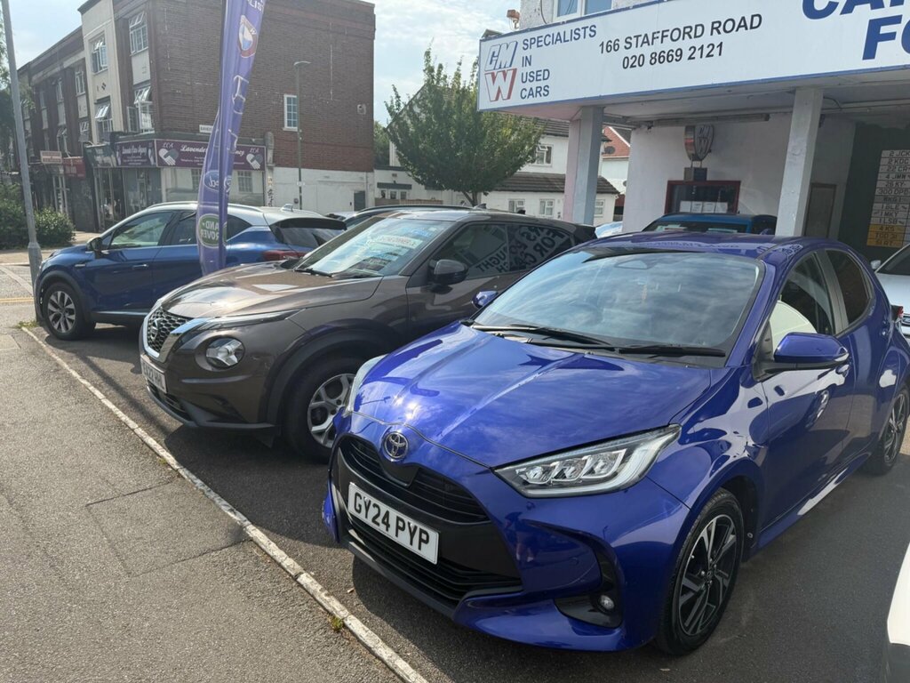 Toyota Yaris 1.5 Vvt-h Design E-cvt Euro 6 Ss Blue