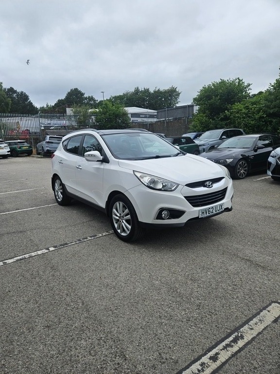 Hyundai Ix35 Crdi Premium White #3