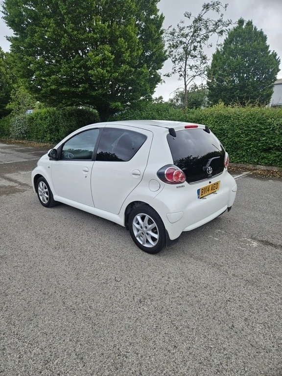 Toyota Aygo Vvt-i Mode Ac White #5
