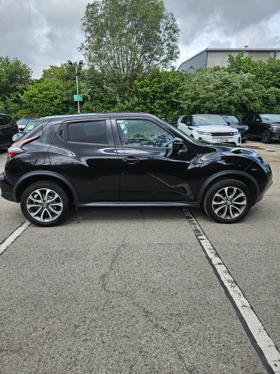 Nissan Juke Tekna Dci Black #3