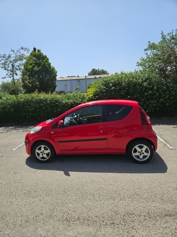 Peugeot 107 1.0 Active 2-Tronic Yellow #7