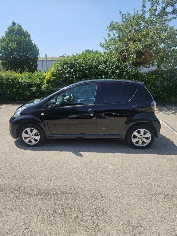 Toyota Aygo Vvt-i Fire Black #6