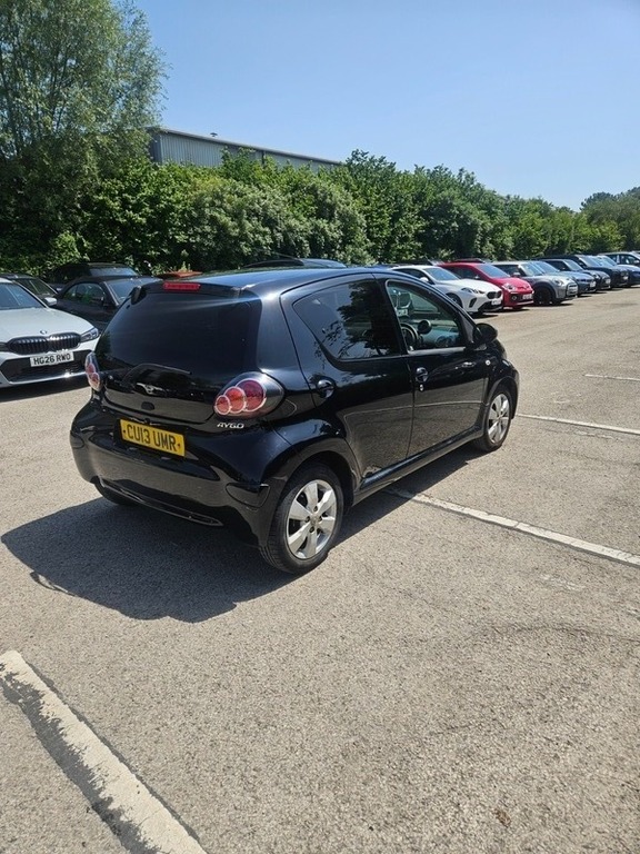 Toyota Aygo Vvt-i Fire Black #3