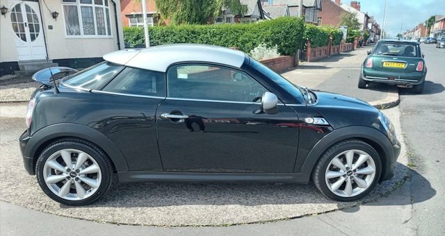 Mini Coupe 1.6 Cooper S Coupe Euro 5 S S Black #6