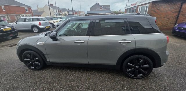 Mini Clubman 1.5 Cooper Black Pack 6Dr White #6