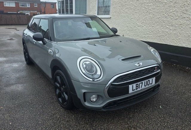 Mini Clubman 1.5 Cooper Black Pack 6Dr White #2