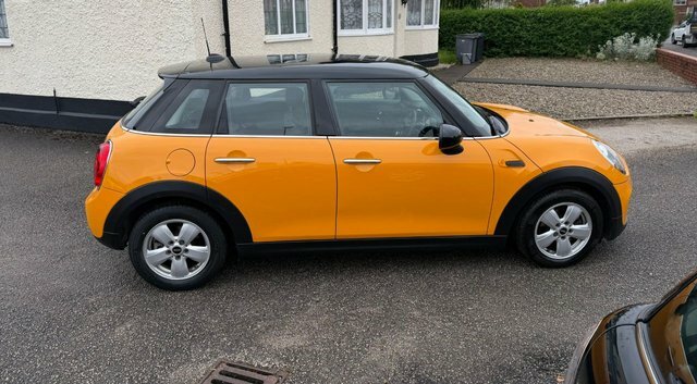 Mini Hatch 1.5 Cooper Hatchback Euro 6 S S Orange #5