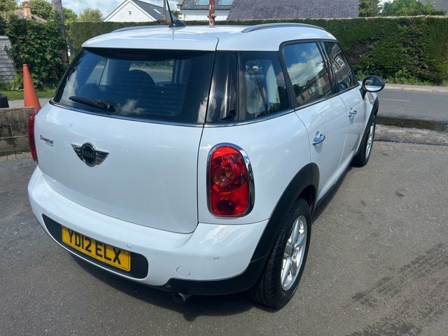 Mini Countryman 1.6 One Suv Euro 5 S S 98 Ps White #3