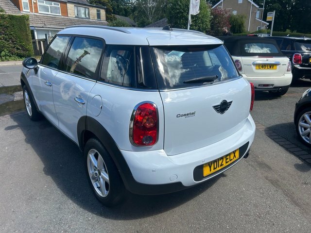 Mini Countryman 1.6 One Suv Euro 5 S S 98 Ps White #4