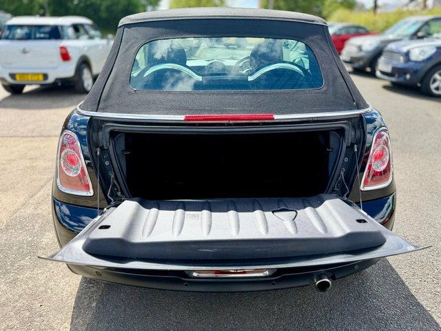 Mini Convertible 1.6 Cooper S Convertible Steptronic Eur White #9