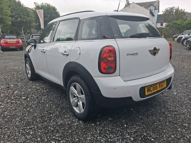 Mini Countryman 1.6 One Suv Euro 5 S S 98 Ps White #4