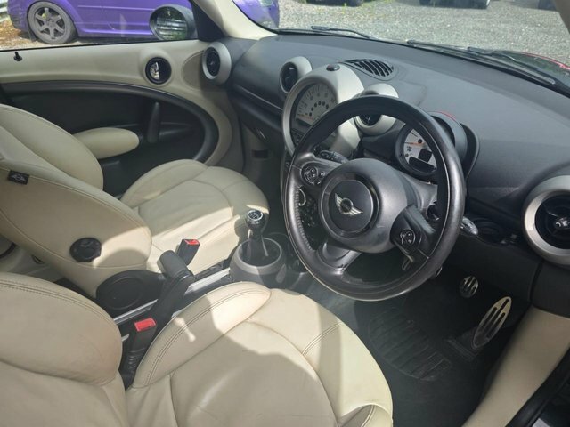 Mini Countryman 1.6 Cooper D All4 112 Bhp Black #8