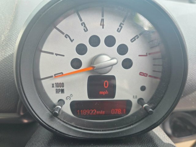 Mini Countryman 1.6 Cooper D All4 112 Bhp Black #12